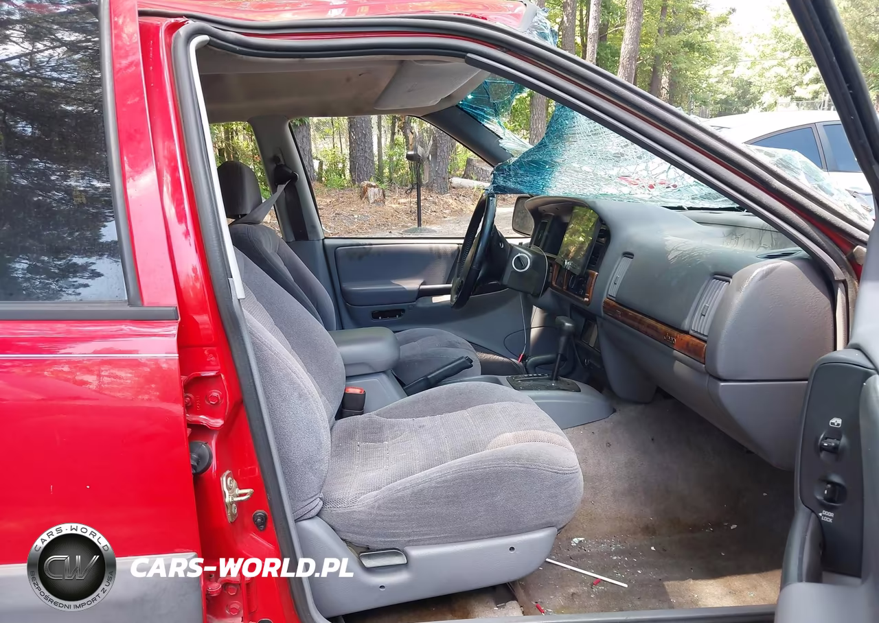 1996 Jeep Grand Cherokee Laredo VIN:1J4EZ58S6TC120929 - 5