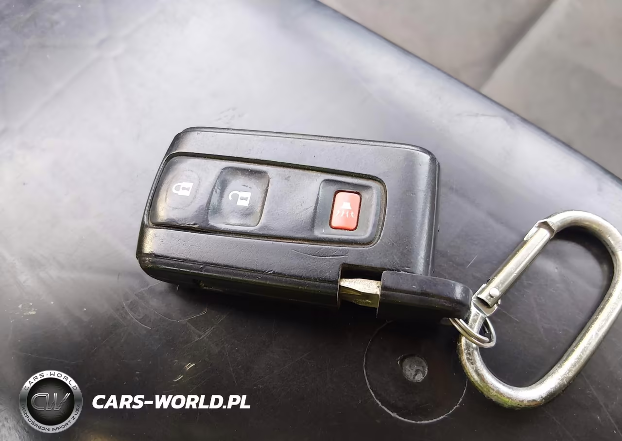 2008 Toyota Prius VIN:JTDKB20U083364866 - 11