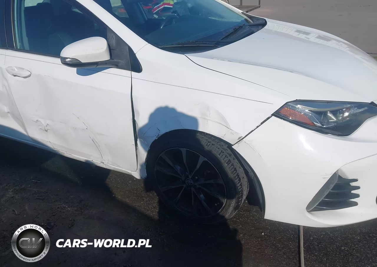 2017 Toyota Corolla Se VIN:2T1BURHE9HC823772 - 6