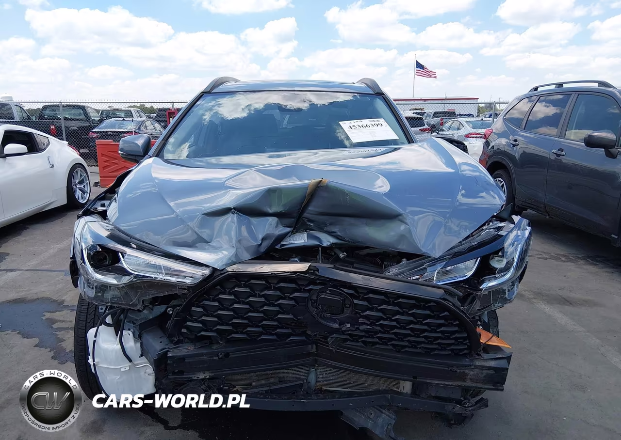 2022 Toyota Corolla Cross Le VIN:7MUBAABG0NV006560 - 13