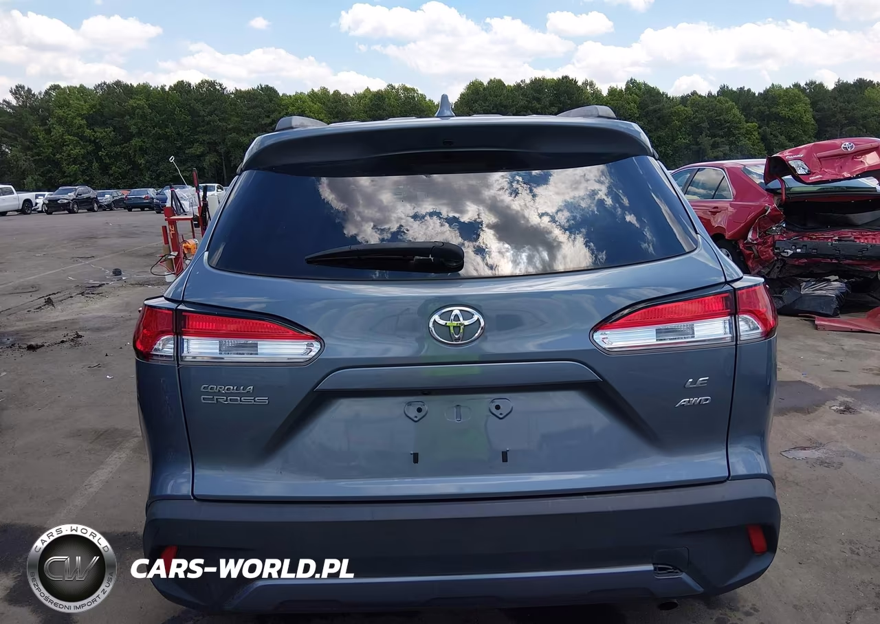 2022 Toyota Corolla Cross Le VIN:7MUBAABG0NV006560 - 17