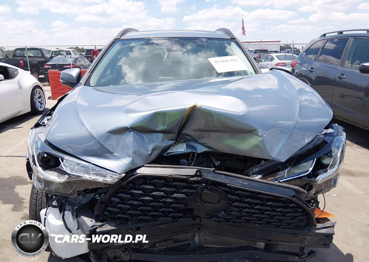 2022 Toyota Corolla Cross Le VIN:7MUBAABG0NV006560 - 6