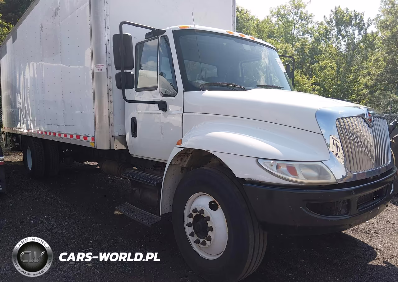 2017 International Durastar 4300