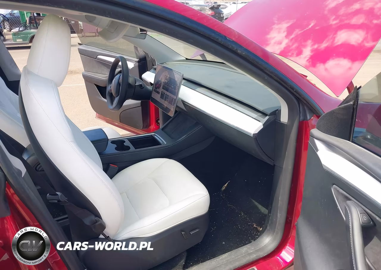 2024 Tesla Model Y Long Range Single Motor Rear-Wheel Drive-Rwd VIN:7SAYGDED1RF131005 - 5