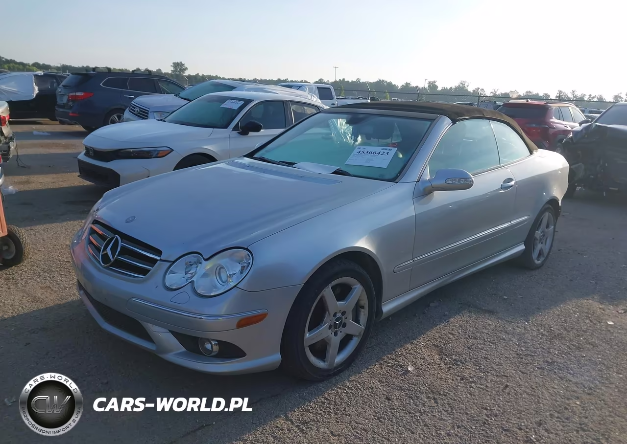 2007 Mercedes-Benz Clk 550 VIN:WDBTK72F57T076869 - 2