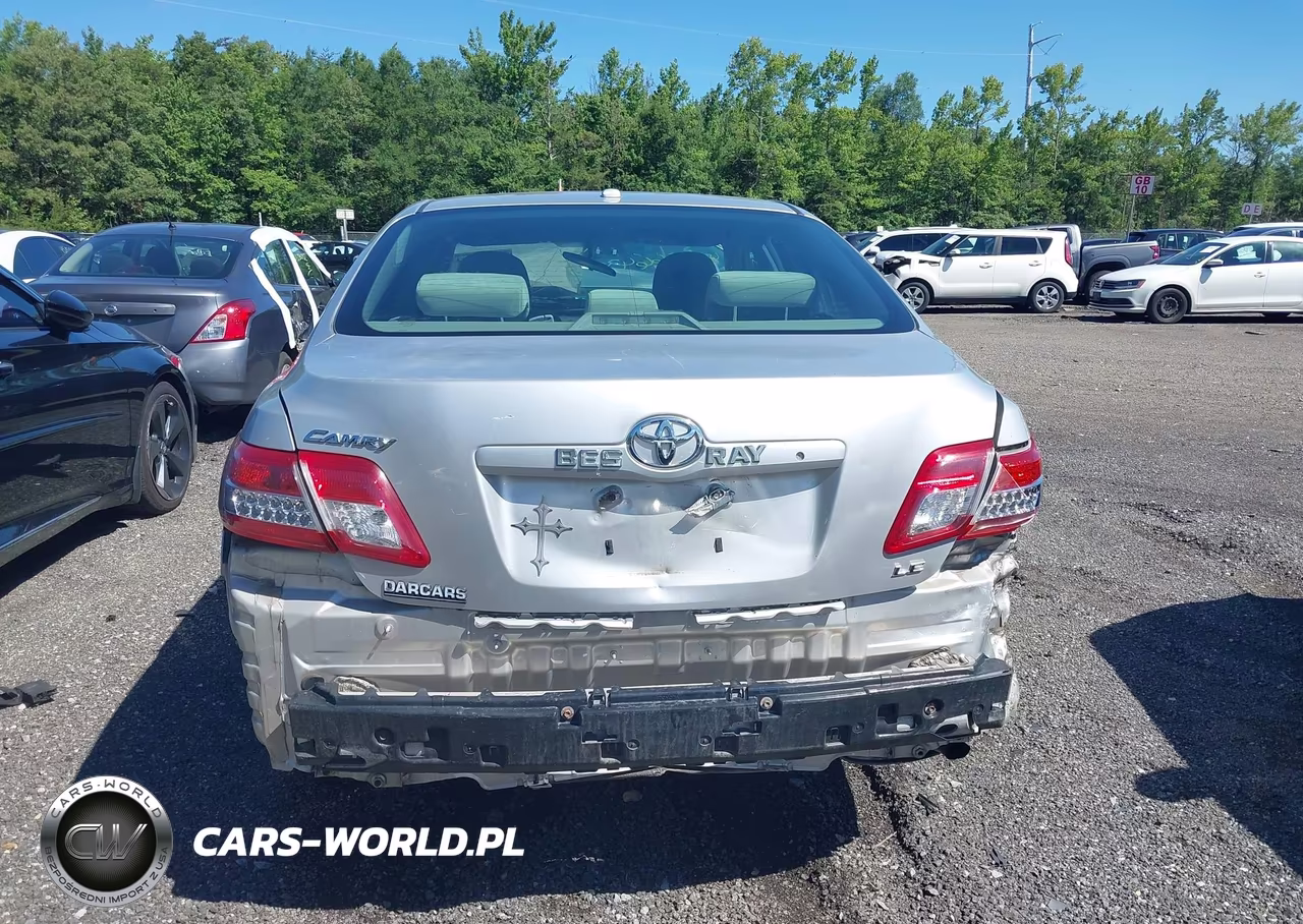 2011 Toyota Camry Le VIN:4T1BF3EK4BU138165 - 15
