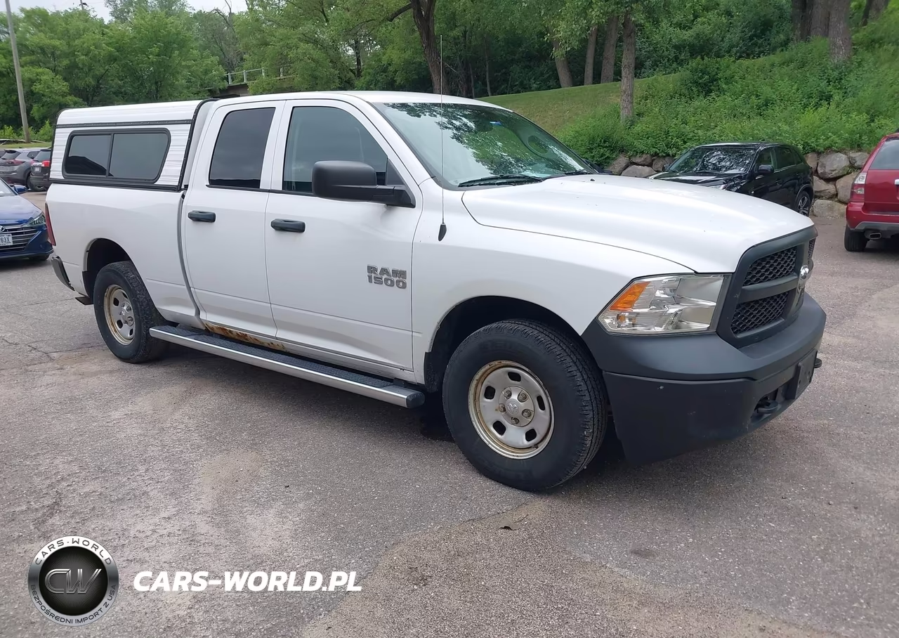 2017 Ram 1500 Tradesman 4X4 6'4 Box – zdjęcie 1 z 17