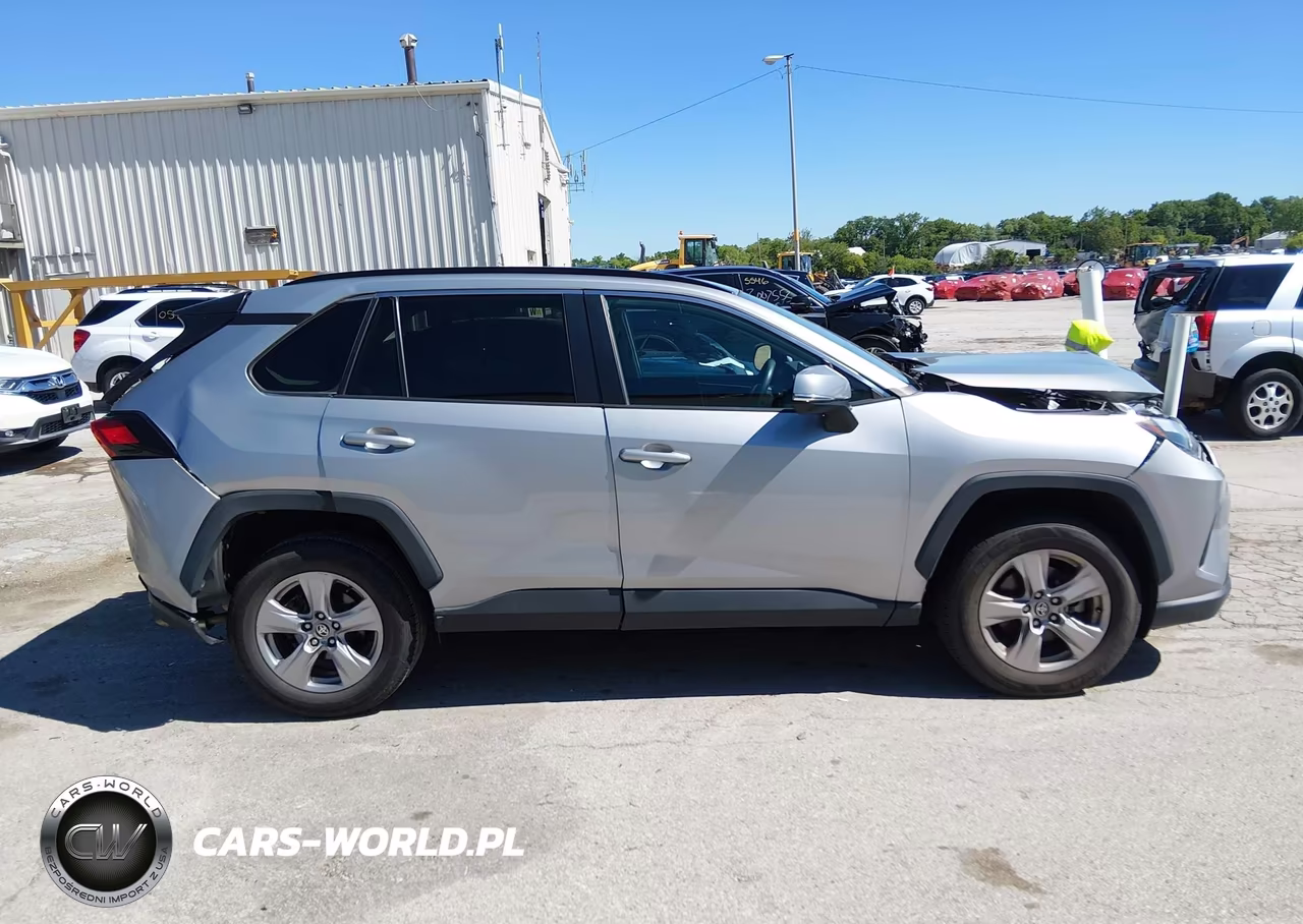 2022 Toyota Rav4 Xle VIN:2T3W1RFV2NC185817 - 14