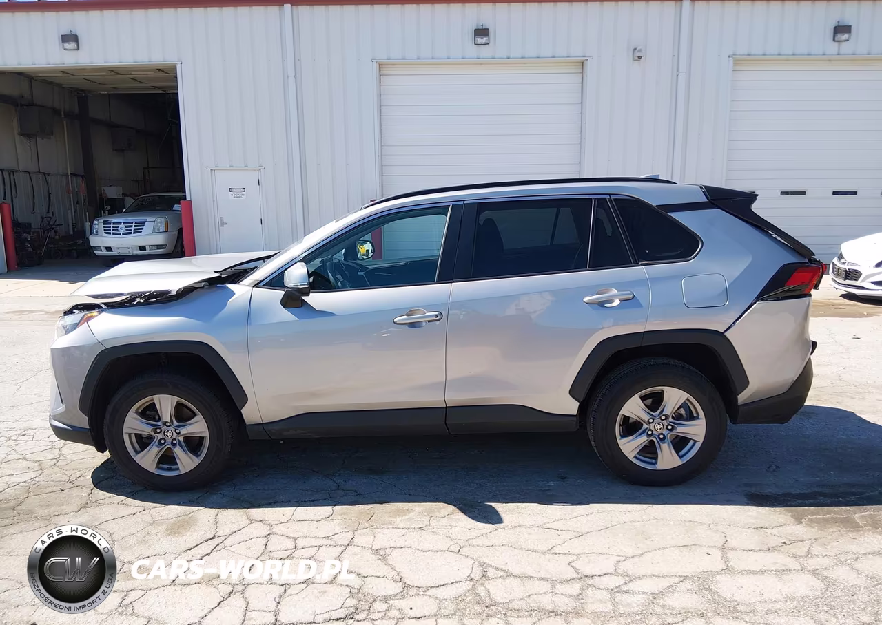 2022 Toyota Rav4 Xle VIN:2T3W1RFV2NC185817 - 15