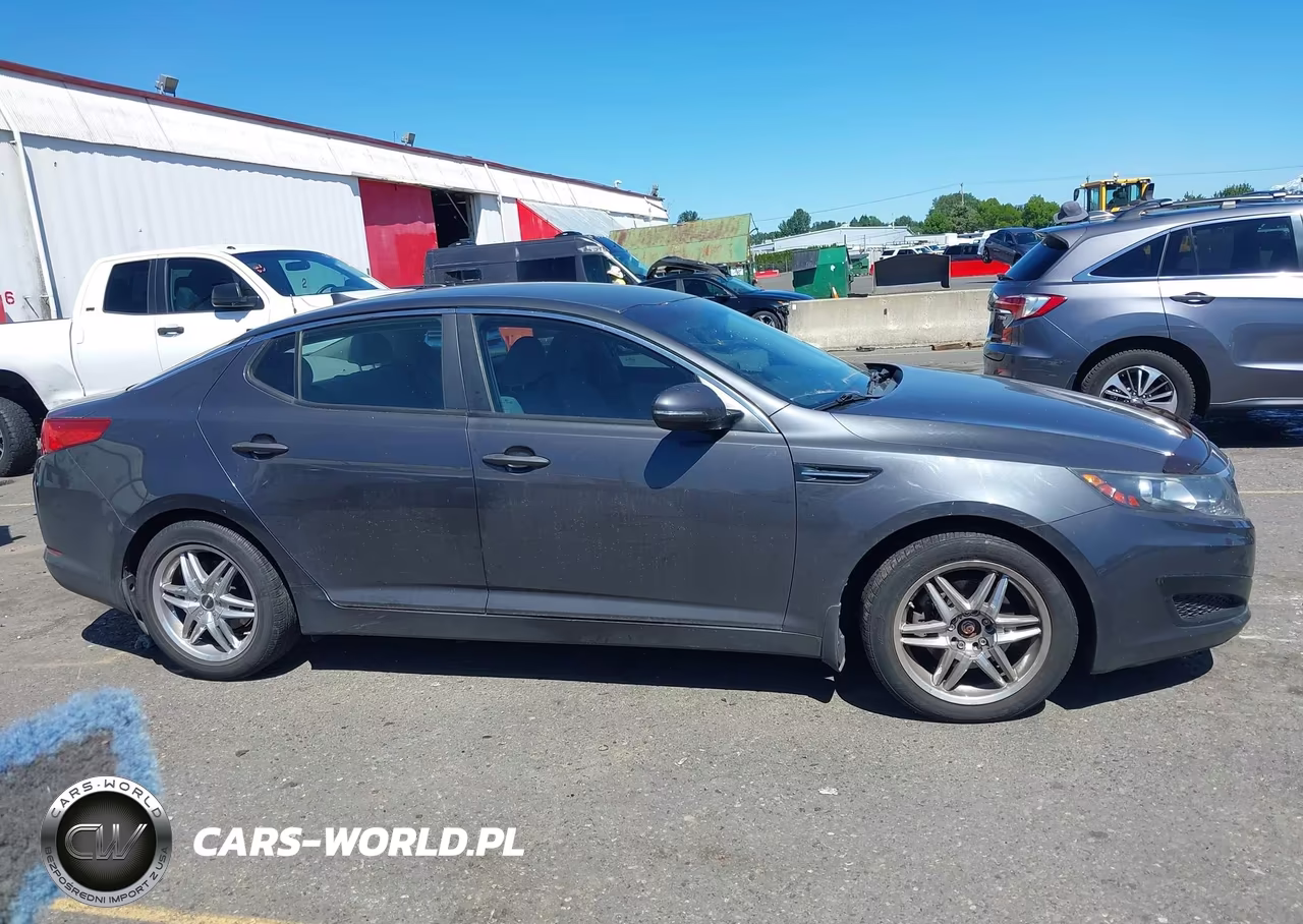 2011 Kia Optima Lx VIN:KNAGM4A7XB5069772 - 13