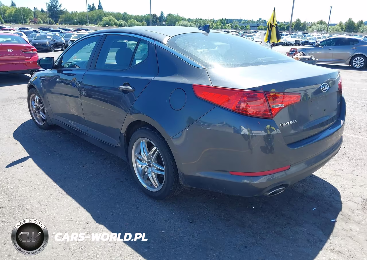 2011 Kia Optima Lx VIN:KNAGM4A7XB5069772 - 3