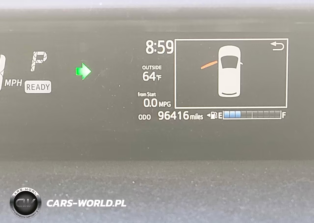 2018 Toyota Prius C One VIN:JTDKDTB3XJ1620002 - 16