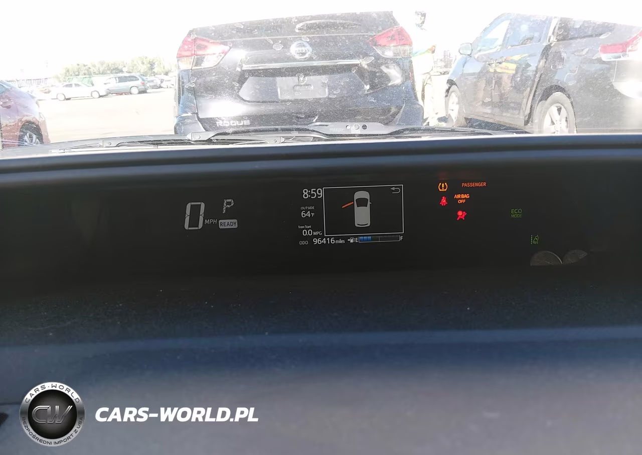 2018 Toyota Prius C One VIN:JTDKDTB3XJ1620002 - 7