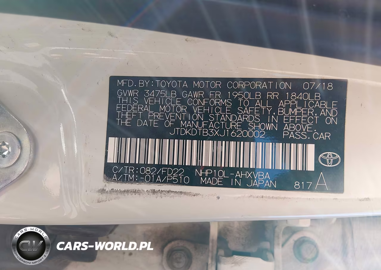 2018 Toyota Prius C One VIN:JTDKDTB3XJ1620002 - 9
