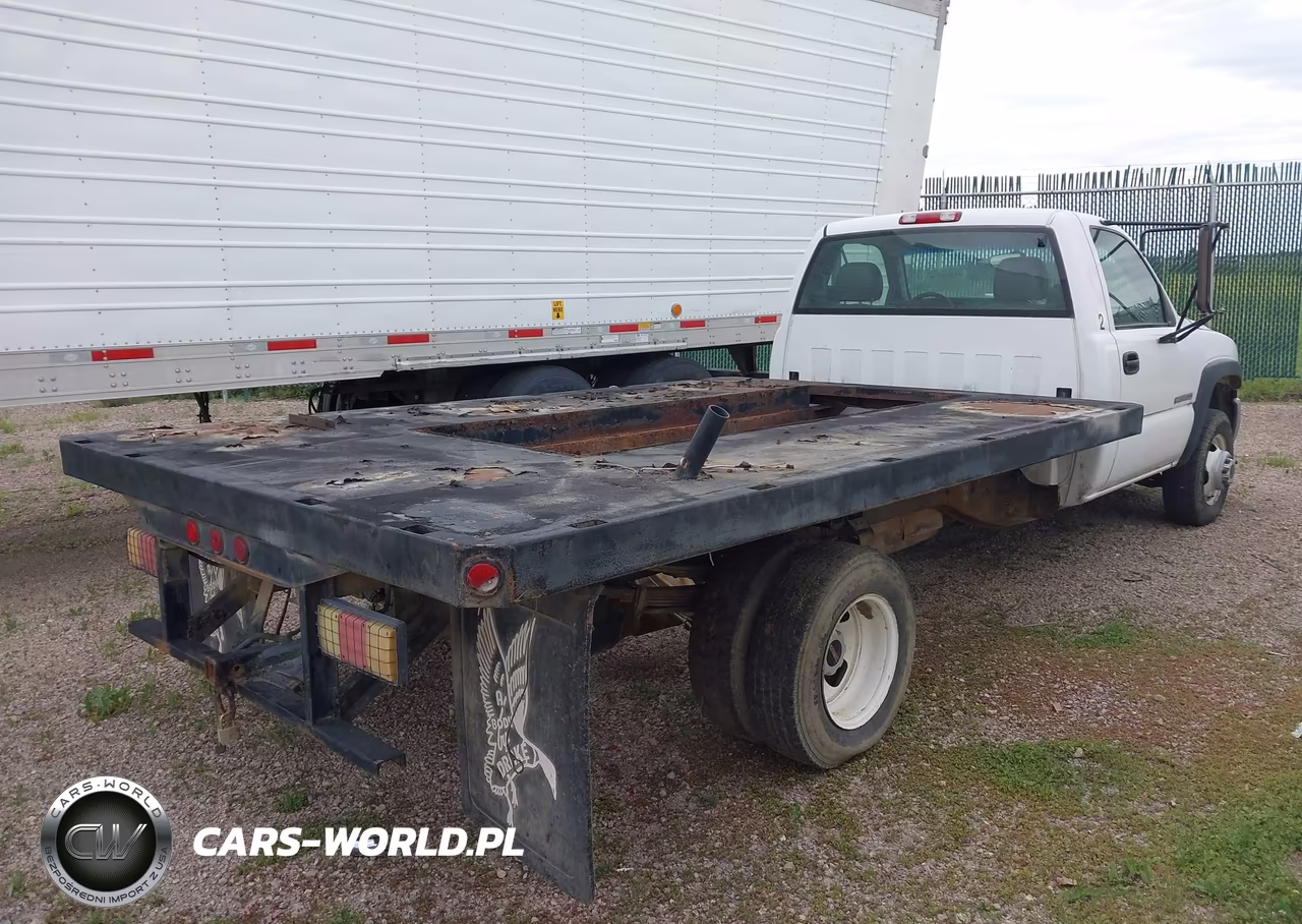 2003 GMC Sierra 3500 Chassis VIN:1GDJC34U03E248620 - 4