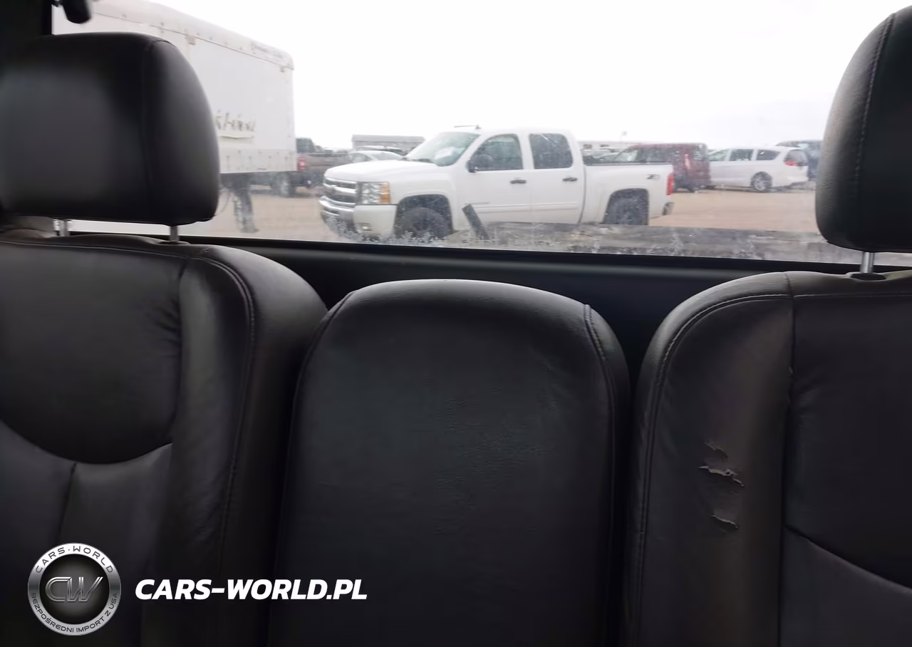2003 GMC Sierra 3500 Chassis VIN:1GDJC34U03E248620 - 6