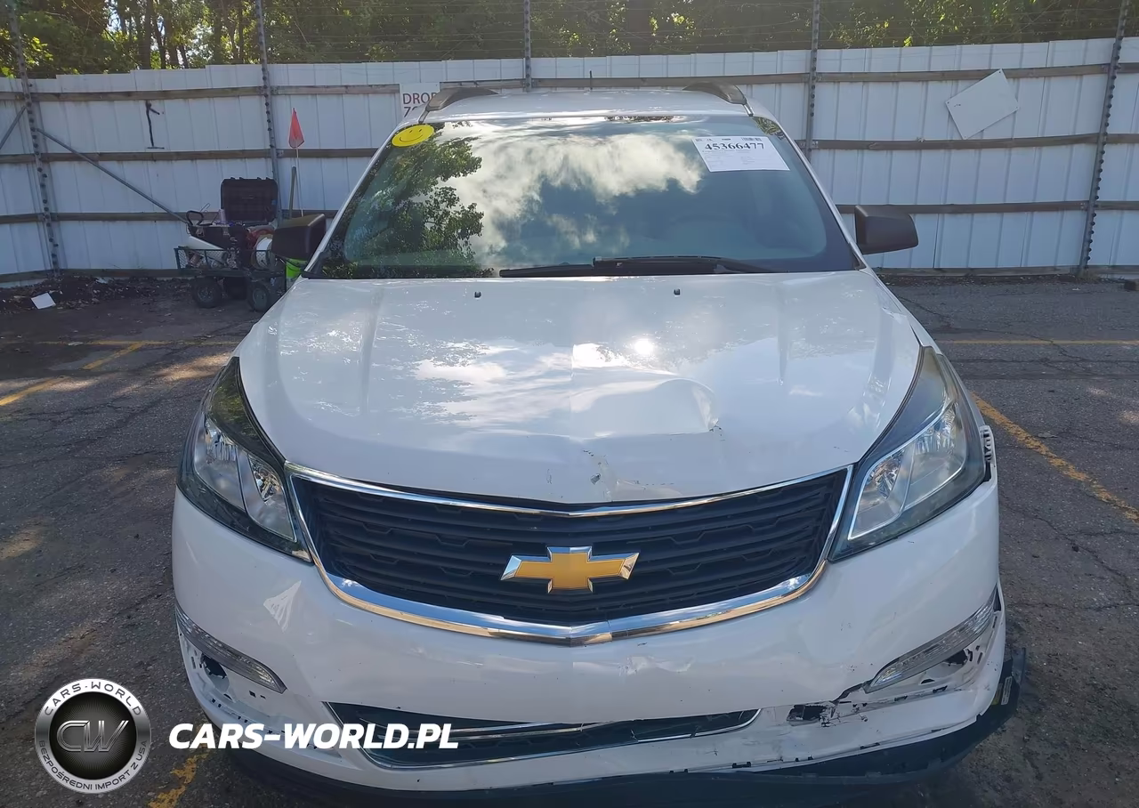 2017 Chevrolet Traverse Ls VIN:1GNKRFKDXHJ284798 - 12