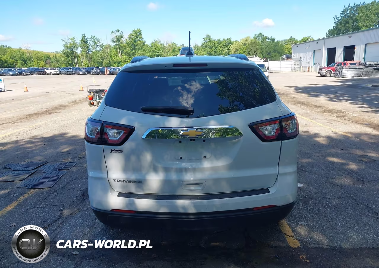 2017 Chevrolet Traverse Ls VIN:1GNKRFKDXHJ284798 - 16