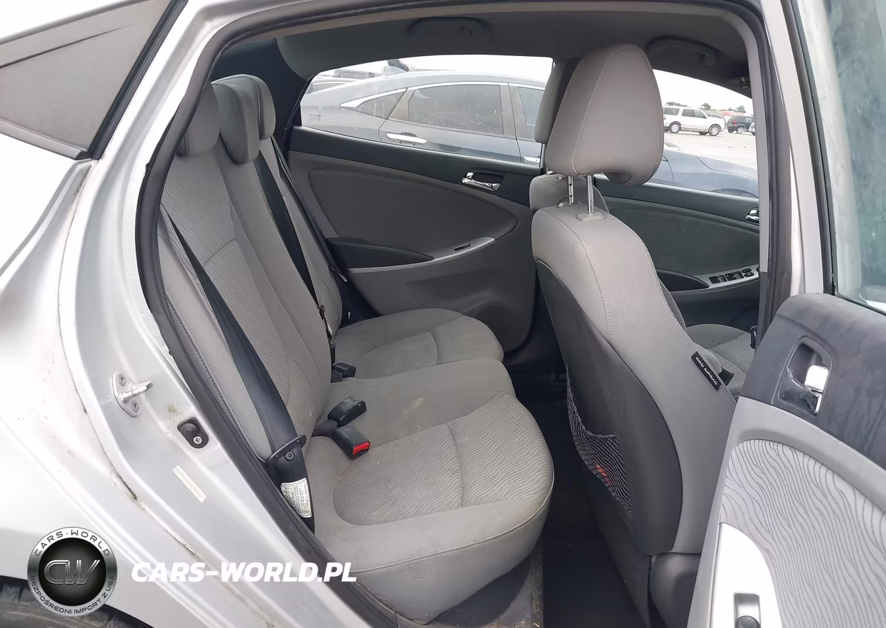 2012 Hyundai Accent Gls VIN:KMHCU4AE0CU235915 - 8