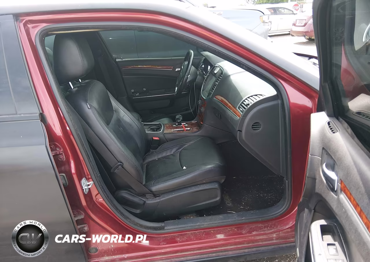 2014 Chrysler 300 VIN:2C3CCAAG9EH262984 - 5