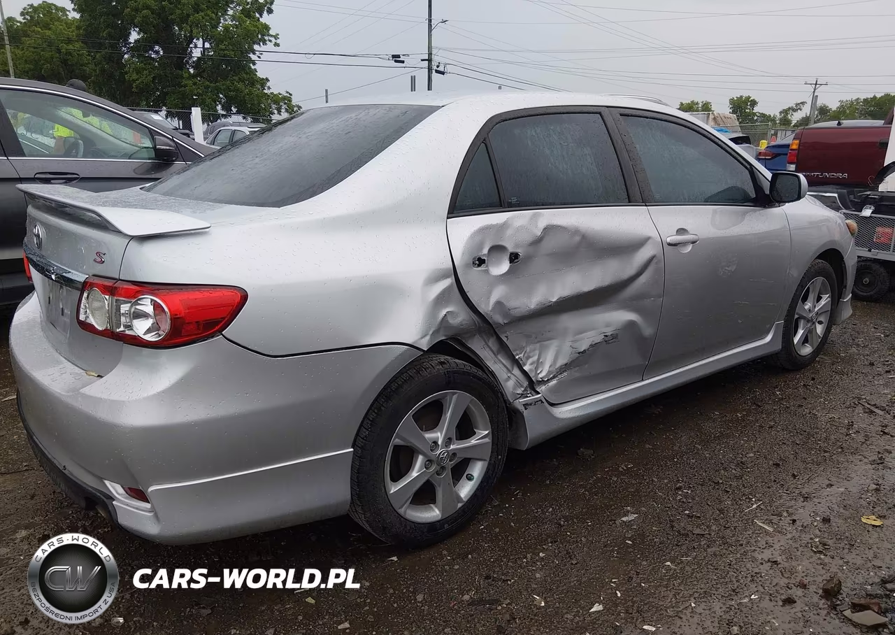 2012 Toyota Corolla S VIN:2T1BU4EE8CC807370 - 6