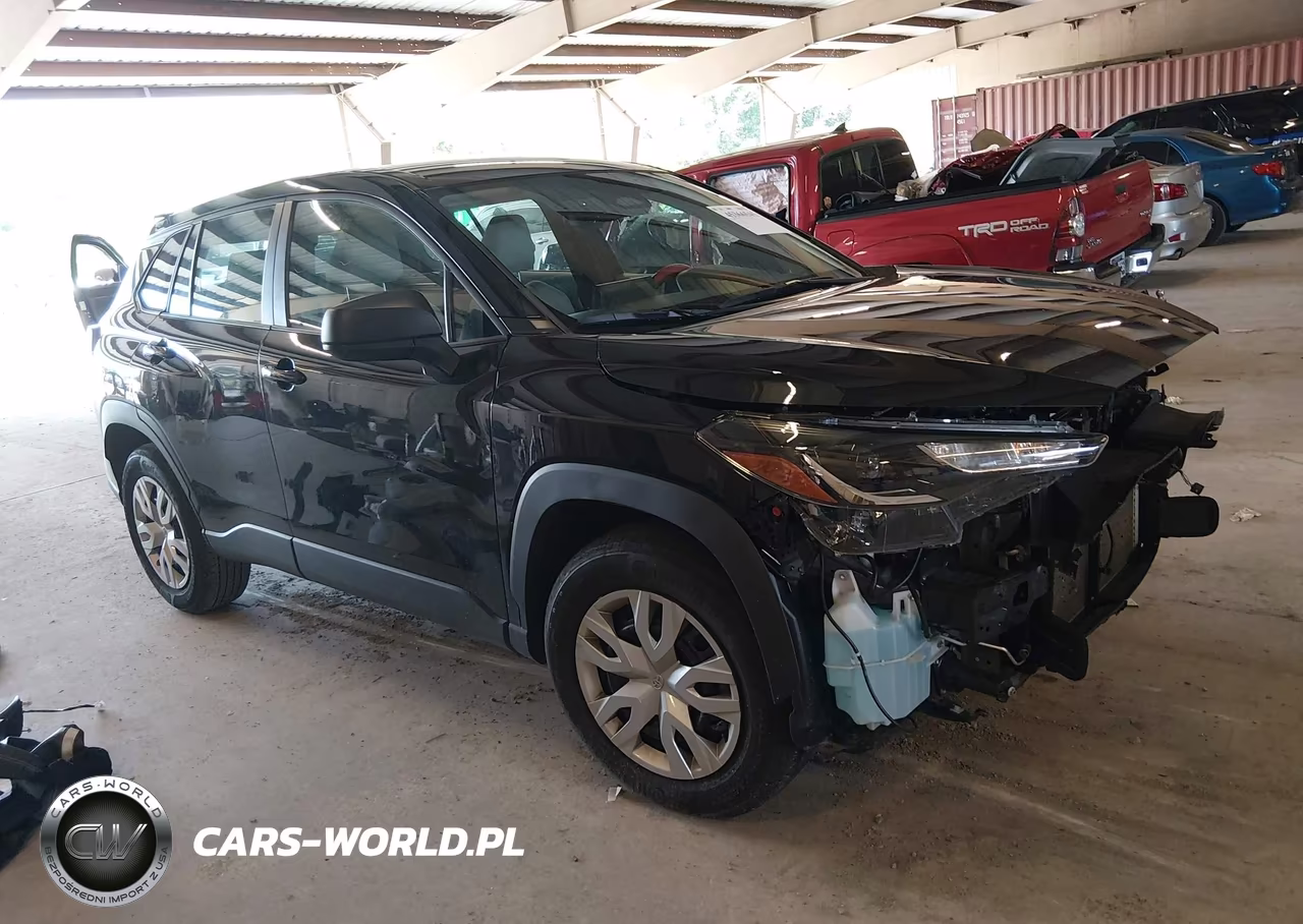 2025 Toyota Corolla Cross L – zdjęcie 1 z 17