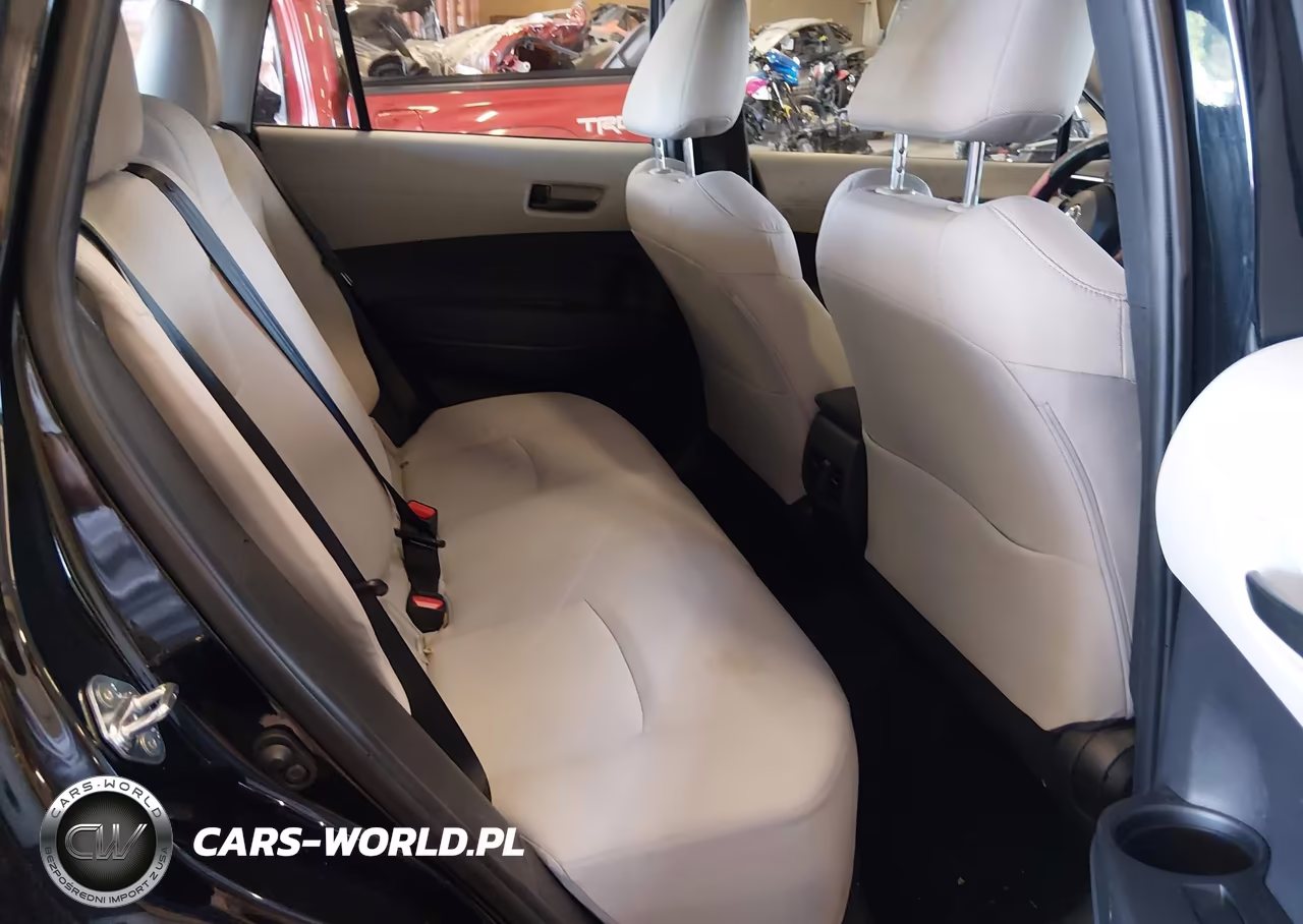 2025 Toyota Corolla Cross L VIN:7MUAAAAG7SV132584 - 8