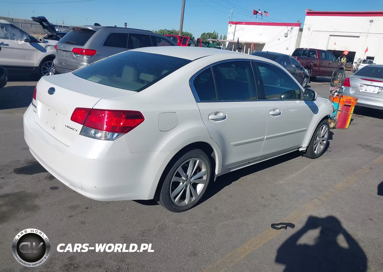 2013 Subaru Legacy 2.5I Premium VIN:4S3BMCB67D3029791 - 4