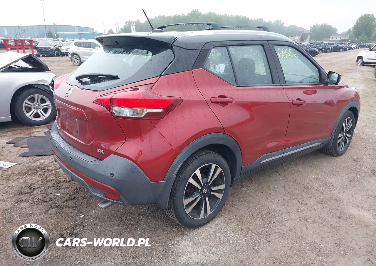 2020 Nissan Kicks Sr Xtronic Cvt VIN:3N1CP5DVXLL516226 - 4