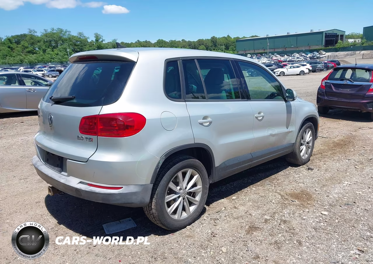 2014 Volkswagen Tiguan Se VIN:WVGAV3AXXEW042386 - 4