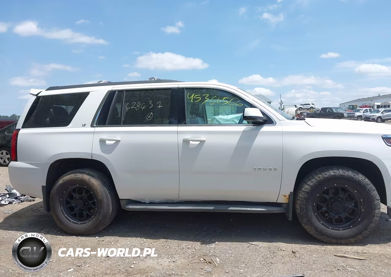 2015 Chevrolet Tahoe Lt VIN:1GNSKBKC5FR628637 - 14