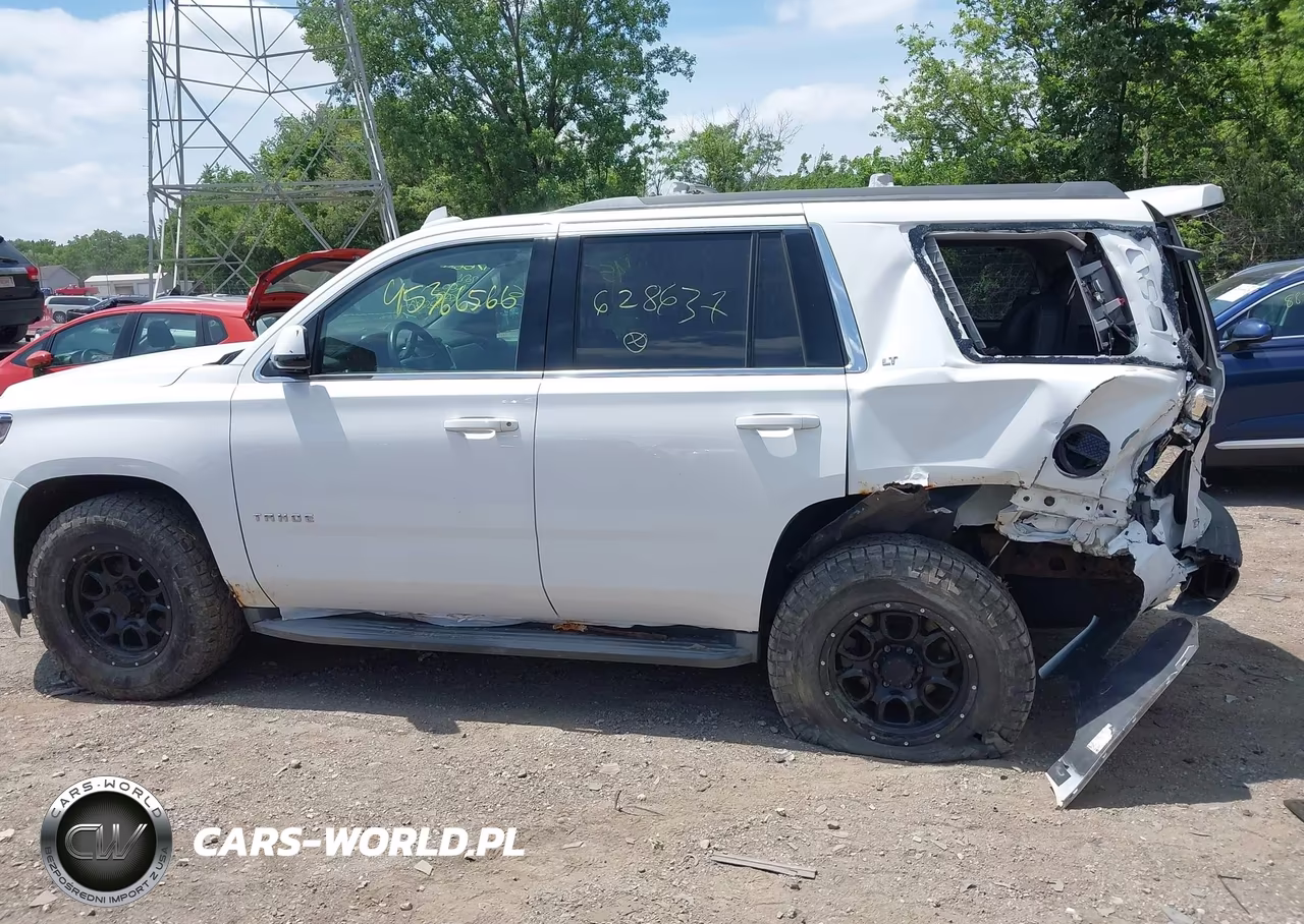 2015 Chevrolet Tahoe Lt VIN:1GNSKBKC5FR628637 - 15