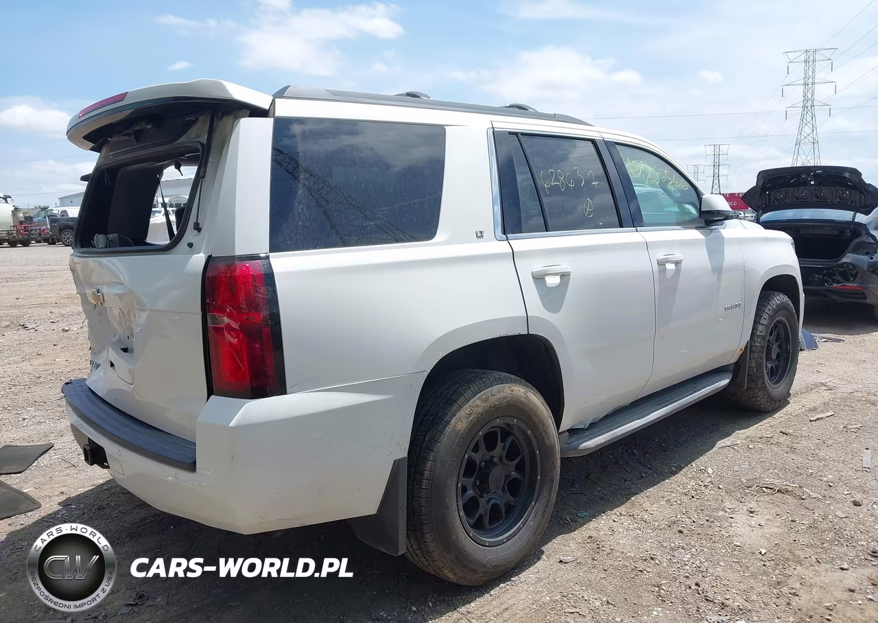 2015 Chevrolet Tahoe Lt VIN:1GNSKBKC5FR628637 - 4