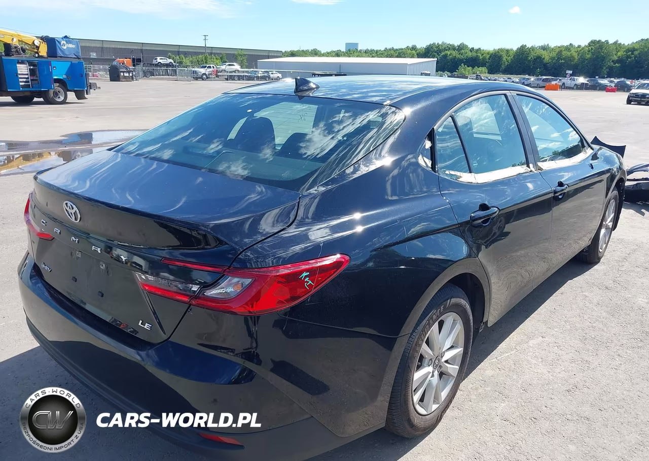 2025 Toyota Camry Le VIN:4T1DAACK7SU091695 - 4