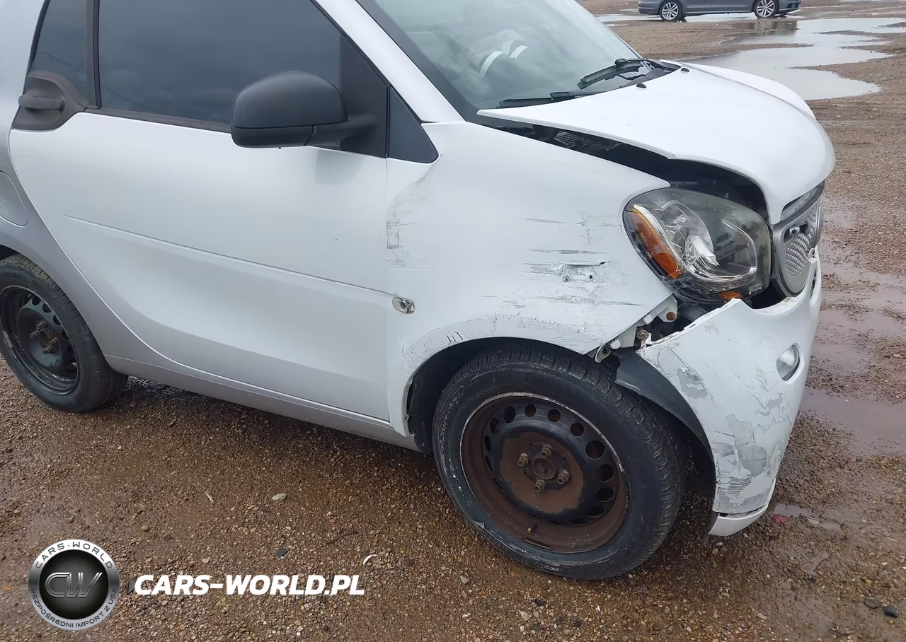 2016 Smart Fortwo Pure VIN:WMEFJ5DA8GK153197 - 6