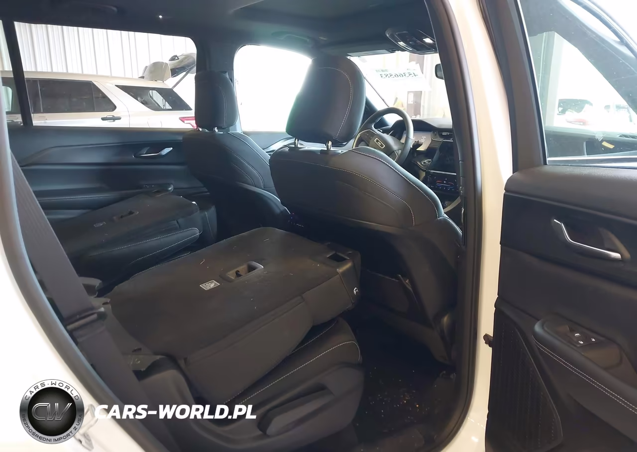 2024 Jeep Grand Cherokee L Laredo X 4X4 VIN:1C4RJKAG0R8564595 - 8