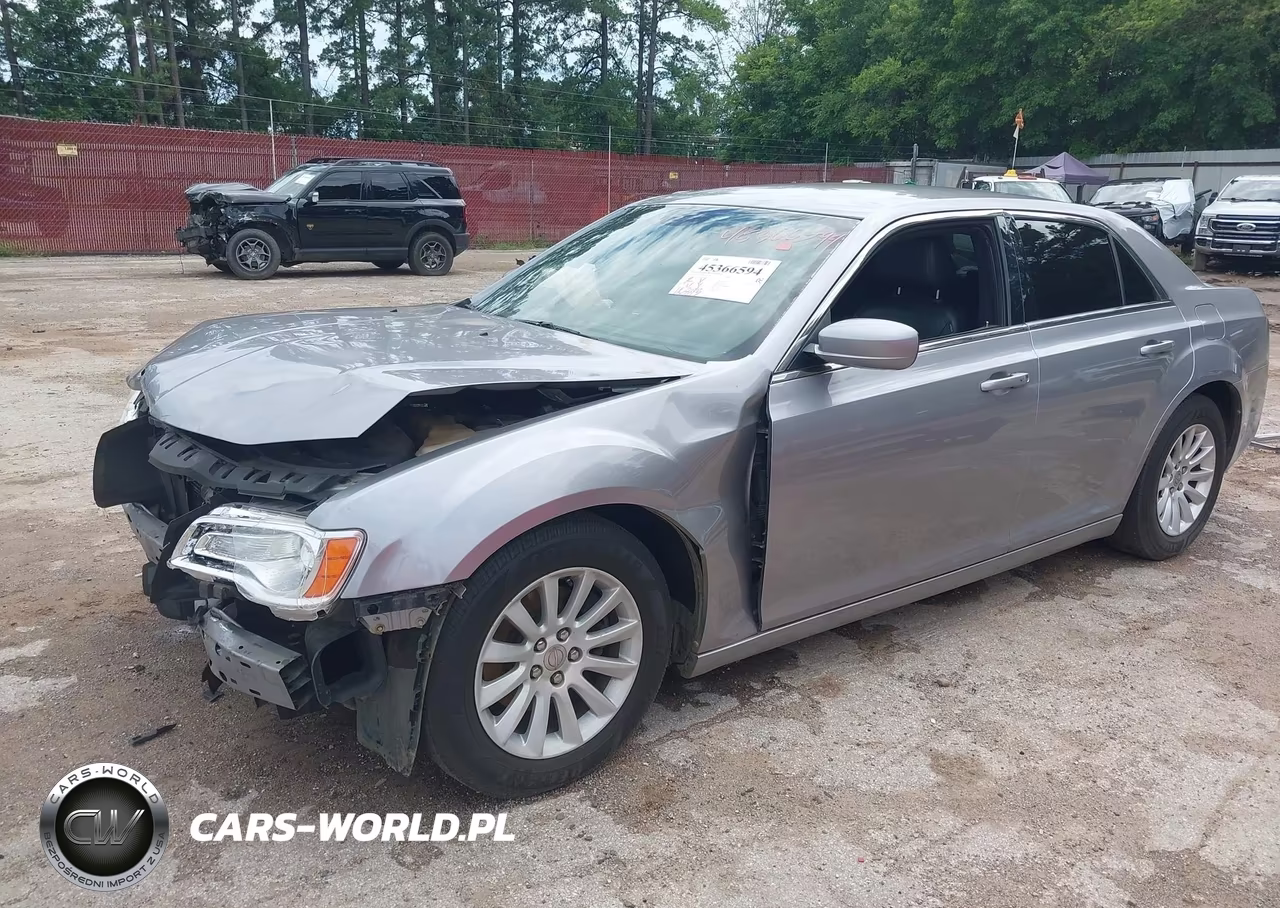 2013 Chrysler 300 Motown VIN:2C3CCAAG4DH626954 - 2
