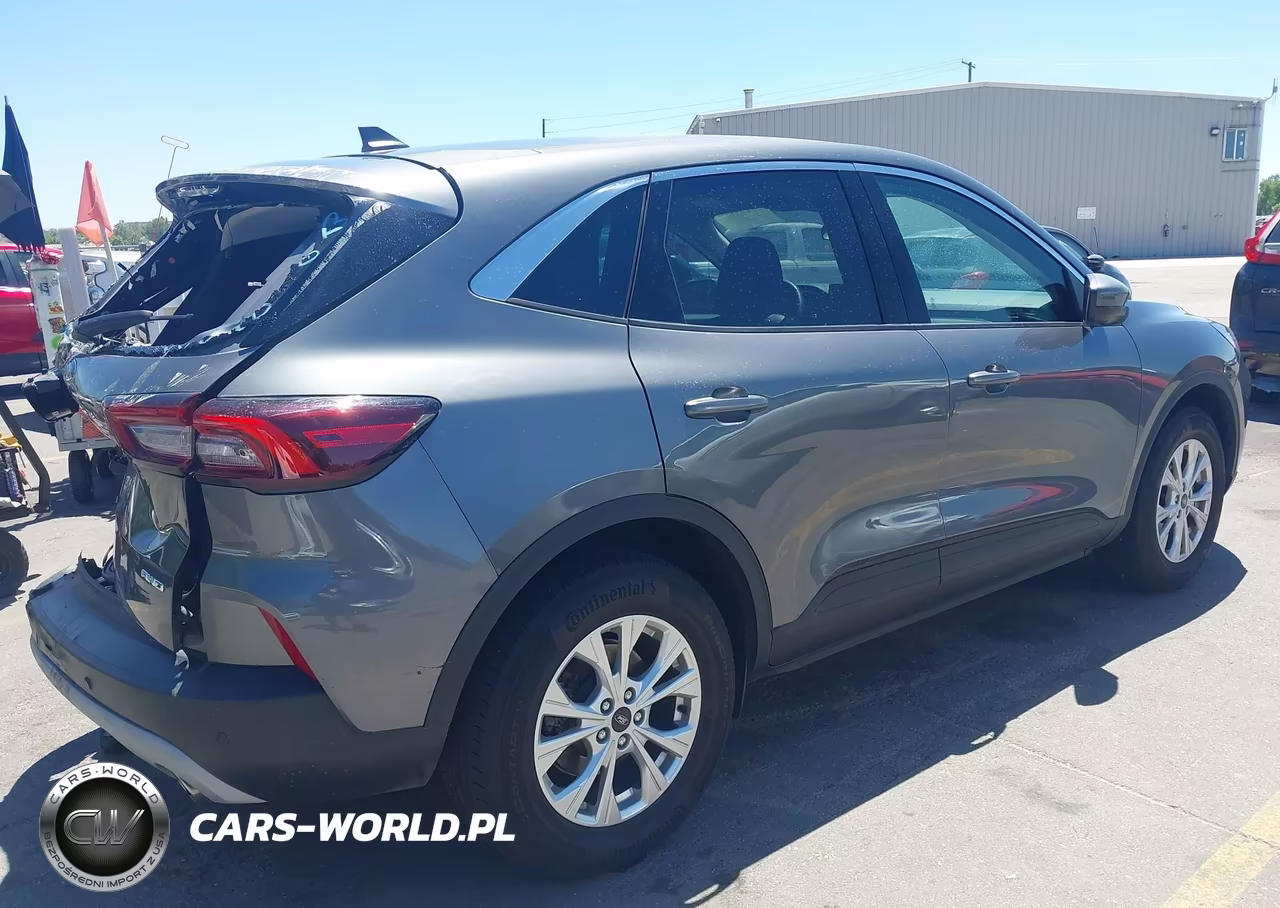 2023 Ford Escape Active VIN:1FMCU9GN0PUB02193 - 4