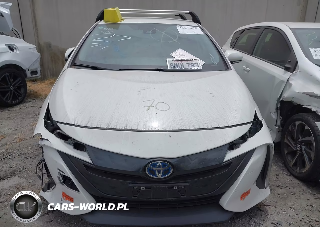 2020 Toyota Prius Prime Xle VIN:JTDKARFP2L3131433 - 13