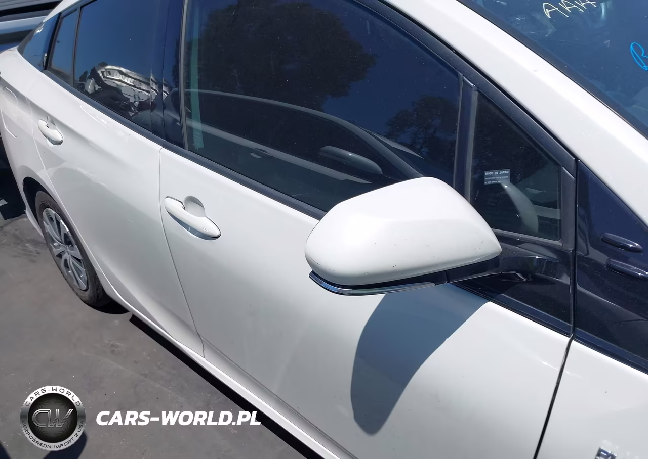 2020 Toyota Prius Prime Xle VIN:JTDKARFP2L3131433 - 14