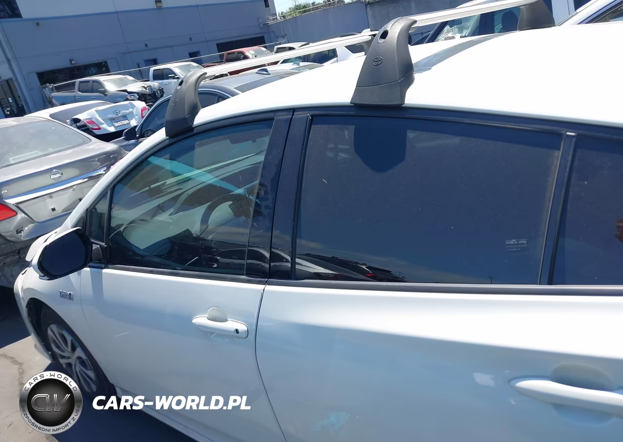 2020 Toyota Prius Prime Xle VIN:JTDKARFP2L3131433 - 15