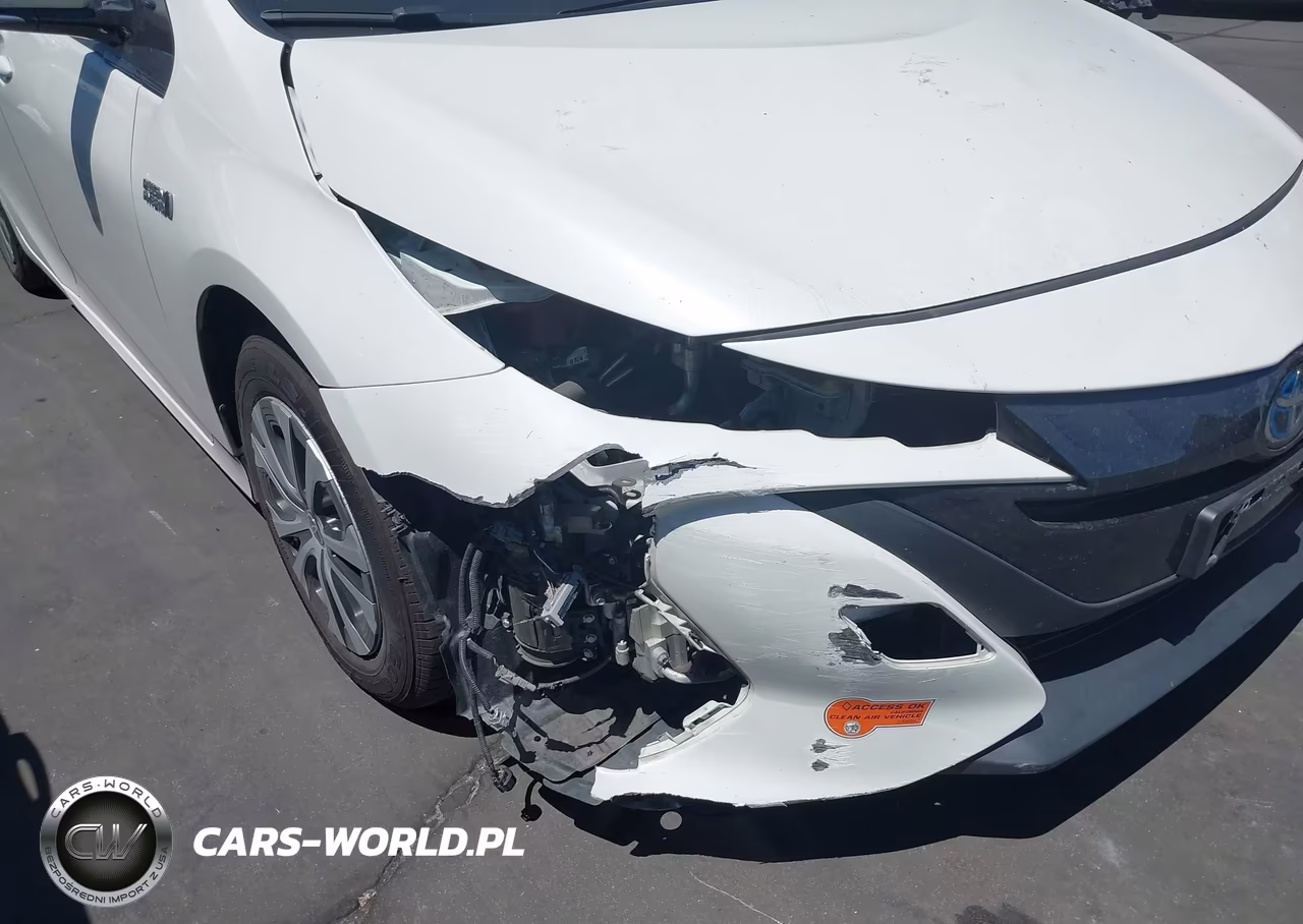 2020 Toyota Prius Prime Xle VIN:JTDKARFP2L3131433 - 6