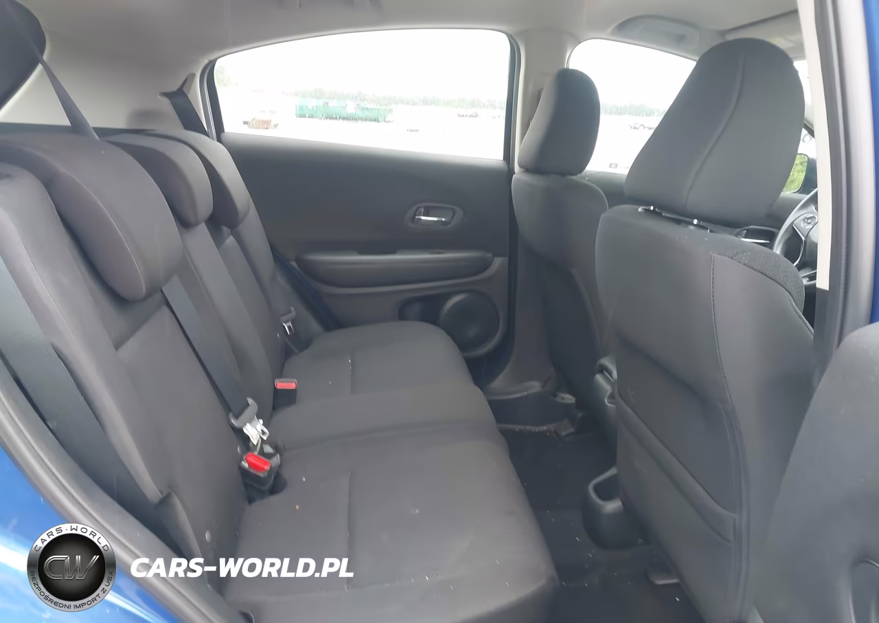 2018 Honda Hr-V Lx VIN:3CZRU5H35JM706297 - 8