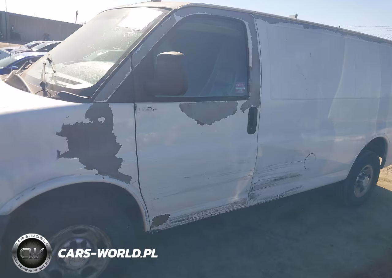 2010 Chevrolet Express 2500 Work Van VIN:1GCZGFDA1A1124122 - 6