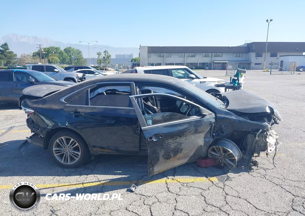 2016 Toyota Camry Se VIN:4T1BF1FKXGU555381 - 14