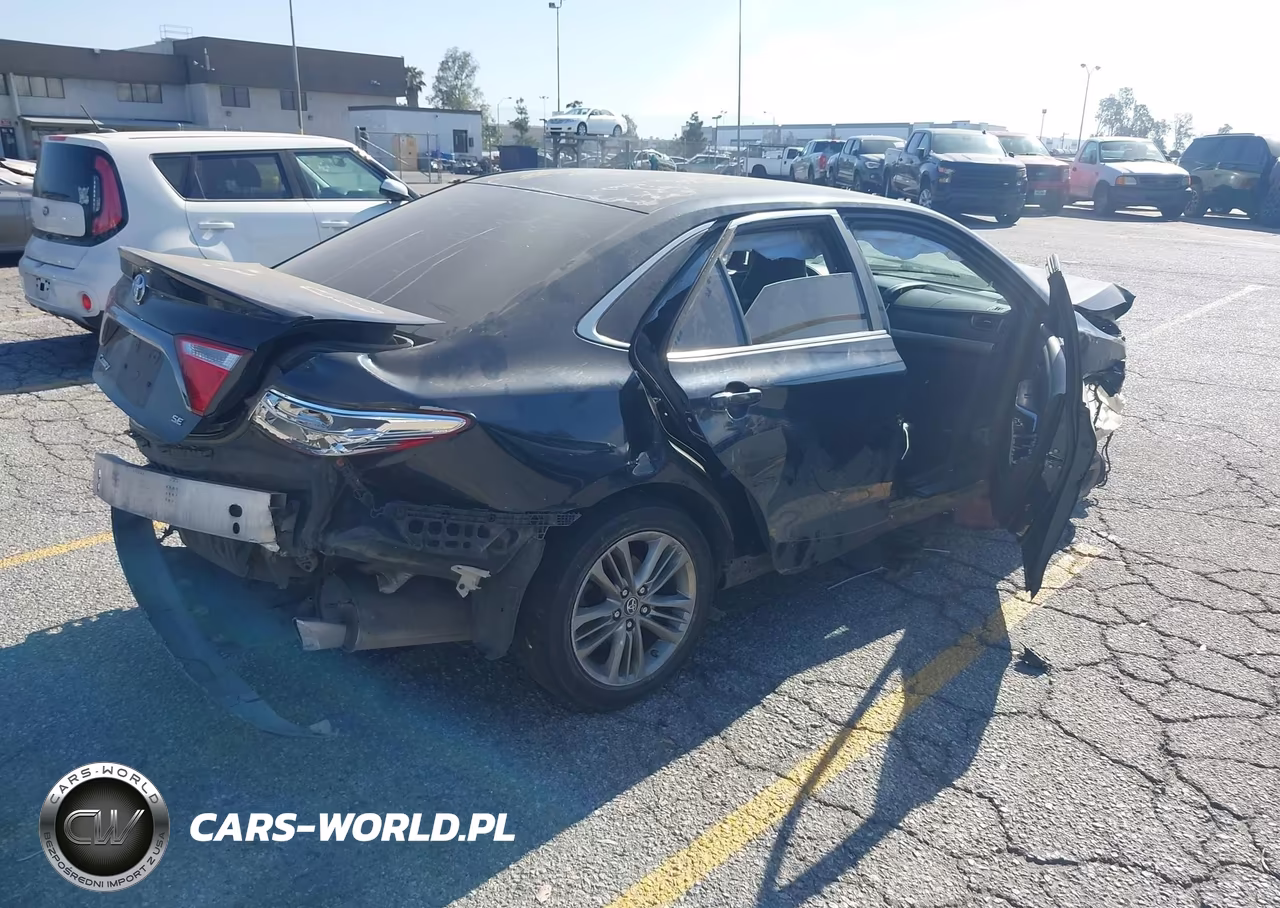 2016 Toyota Camry Se VIN:4T1BF1FKXGU555381 - 4