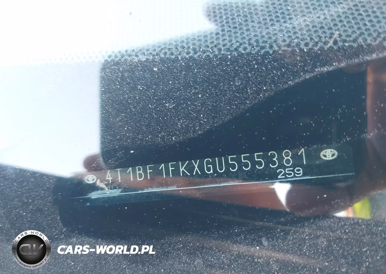 2016 Toyota Camry Se VIN:4T1BF1FKXGU555381 - 9