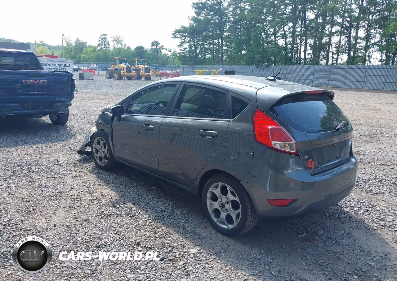 2016 Ford Fiesta Se VIN:3FADP4EJ0GM133389 - 3