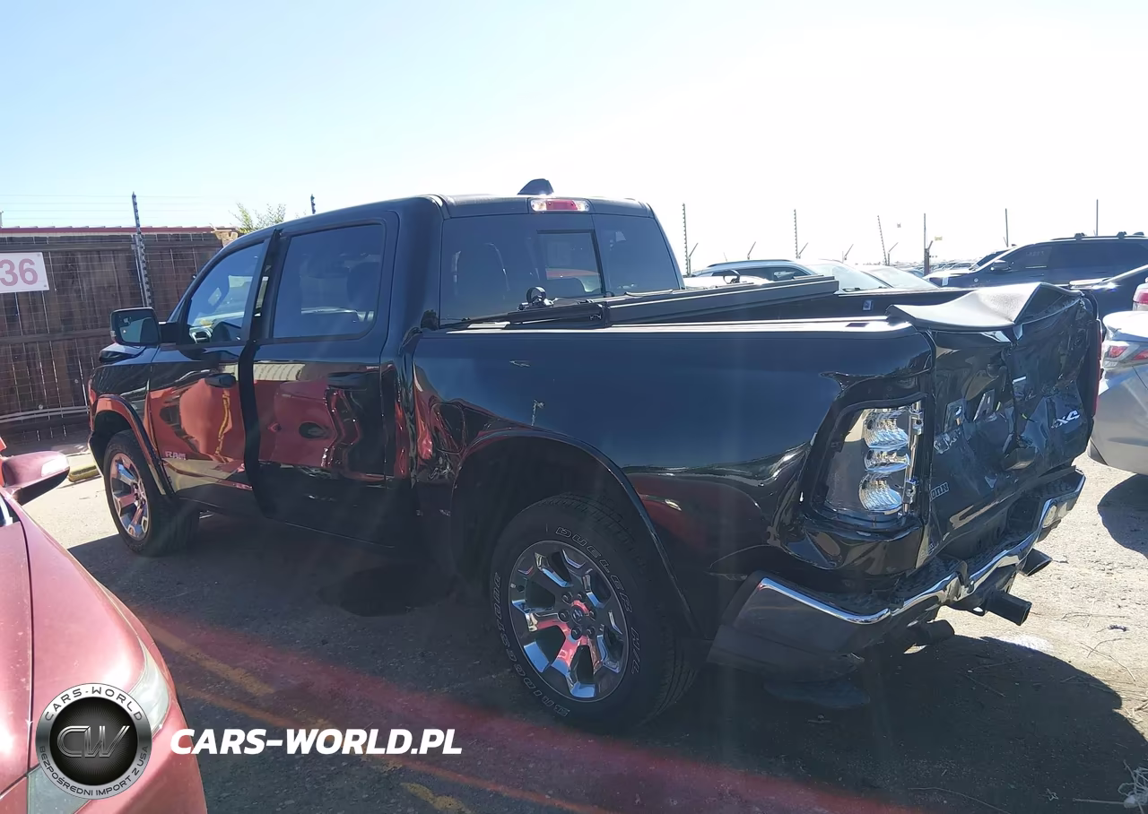2026 Ram 1500 Big Horn 4X4 5'7 Box VIN:1C6SRFFPXTN162982 - 14