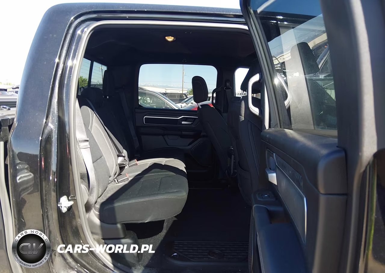 2026 Ram 1500 Big Horn 4X4 5'7 Box VIN:1C6SRFFPXTN162982 - 8